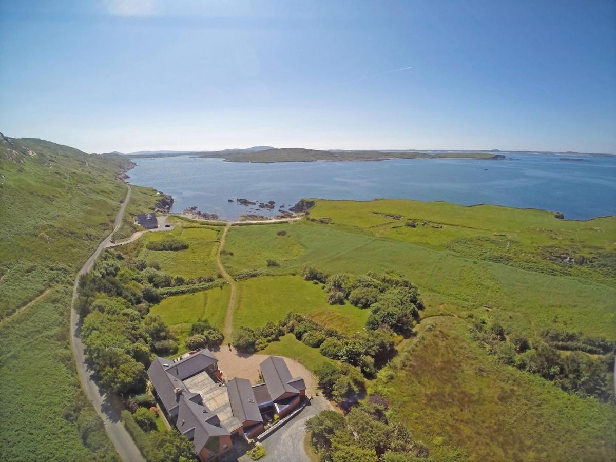 Dolphin Beach Country House - Rental Property Clifden Eksteriør bilde